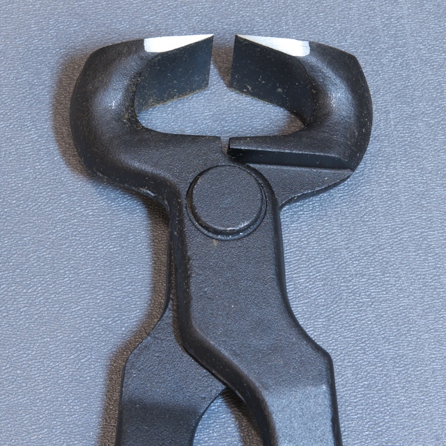 Mustad 15